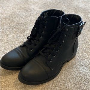 combat boots